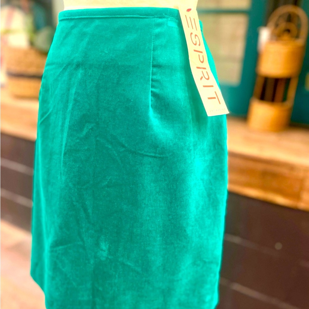 90's Deadstock Esprit Velvet Green Mini Skirt | Size 7/8